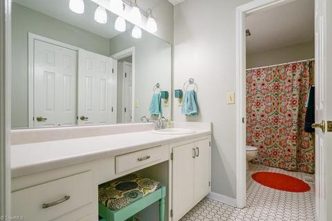 3843 Johnson St #D, High Point, NC 27265 photo 15