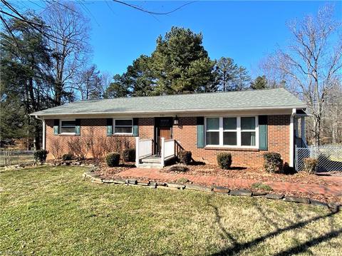 980 Hardison St, Mocksville, NC 27028 photo 1