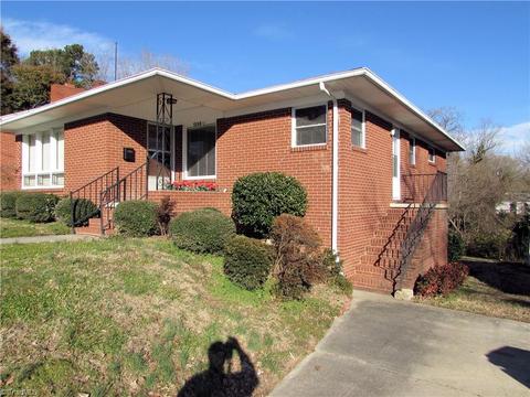 1110 Clyde Pl, High Point, NC 27262 photo 2