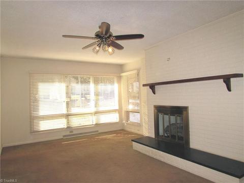 1110 Clyde Pl, High Point, NC 27262 photo 6