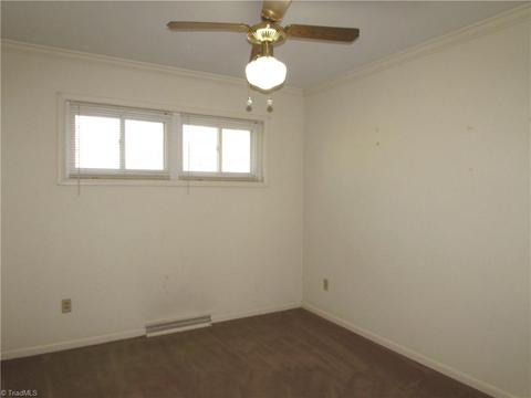 1110 Clyde Pl, High Point, NC 27262 photo 19