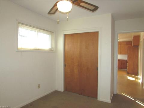 1110 Clyde Pl, High Point, NC 27262 photo 14