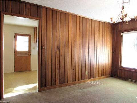 1110 Clyde Pl, High Point, NC 27262 photo 10