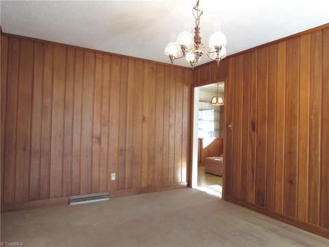 1110 Clyde Pl, High Point, NC 27262 photo 9