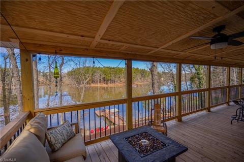 719 Dockside Ter, Denton, NC 27239 photo 3
