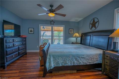 719 Dockside Ter, Denton, NC 27239 photo 11