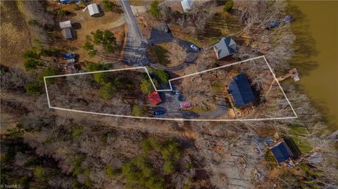 719 Dockside Ter, Denton, NC 27239 photo 23