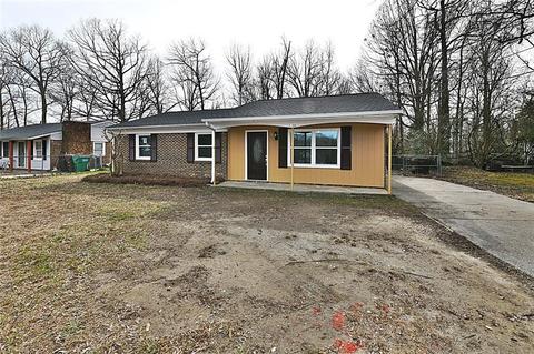 1106 E Springfield Rd, High Point, NC 27260 photo 2