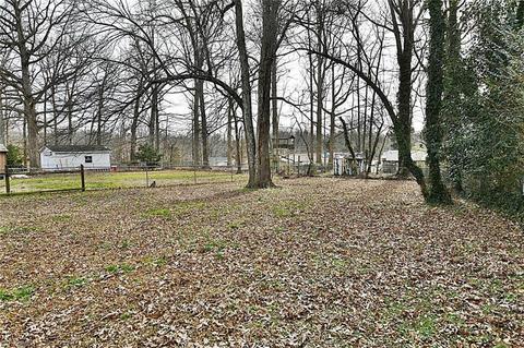 1106 E Springfield Rd, High Point, NC 27260 photo 33