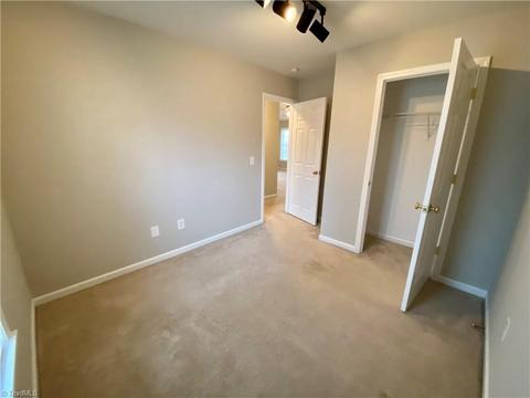 3825 Eagles View Ct, High Point, NC 27265 photo 17