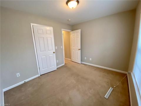 3825 Eagles View Ct, High Point, NC 27265 photo 15