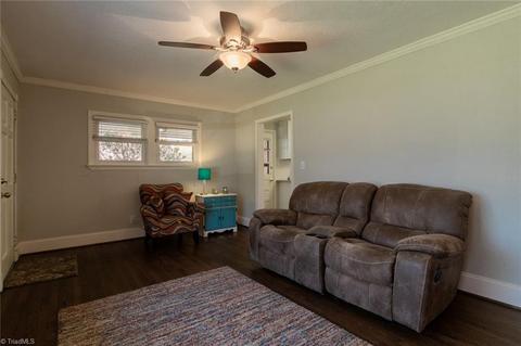 604 Ashe St, High Point, NC 27262 photo 7