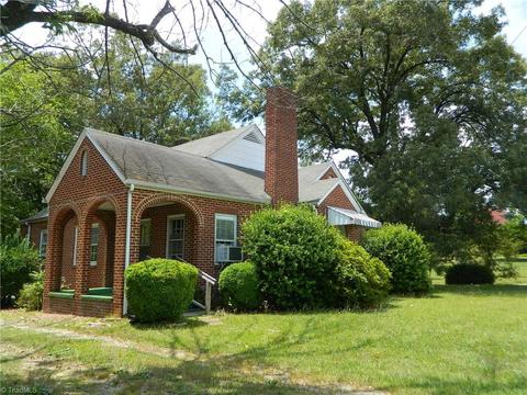 4400 Archdale Rd, Trinity, NC 27370 photo 3