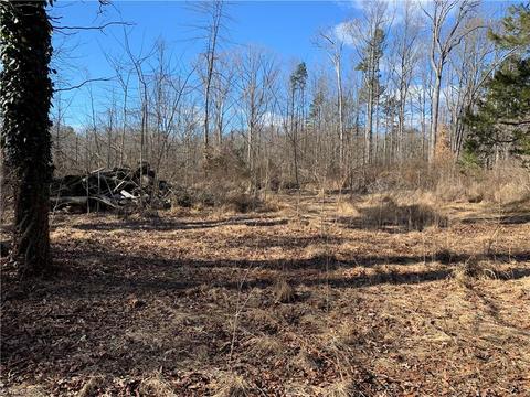 4150 Hampton Rd, Clemmons, NC 27012 photo 3