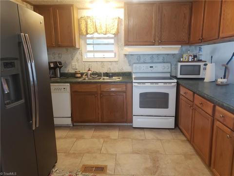152 Davids Pl, Lowgap, NC 27024 photo 29