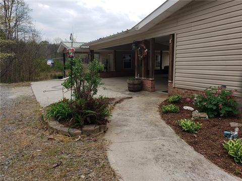 152 Davids Pl, Lowgap, NC 27024 photo 39