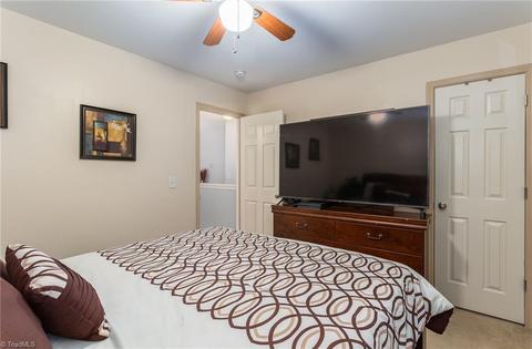 5186 Switchback Dr, High Point, NC 27265 photo 16