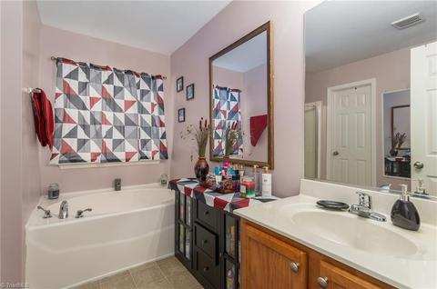 5186 Switchback Dr, High Point, NC 27265 photo 22