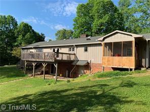 699 Joyce Cir, High Point, NC 27265 photo 8