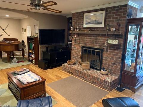 699 Joyce Cir, High Point, NC 27265 photo 13