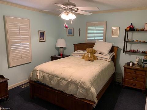 699 Joyce Cir, High Point, NC 27265 photo 7