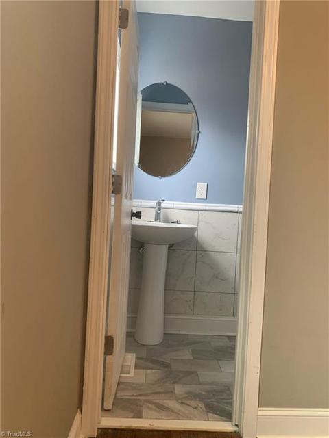 2307 E Lexington Ave, High Point, NC 27262 photo 17