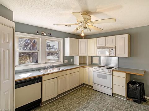 625 Paramount St, High Point, NC 27260 photo 14