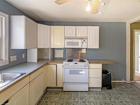 625 Paramount St, High Point, NC 27260 photo 15