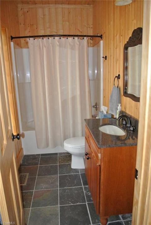 4661 Staghorn Rd, Purlear, NC 28665 photo 26