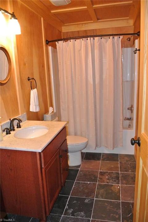 4661 Staghorn Rd, Purlear, NC 28665 photo 22