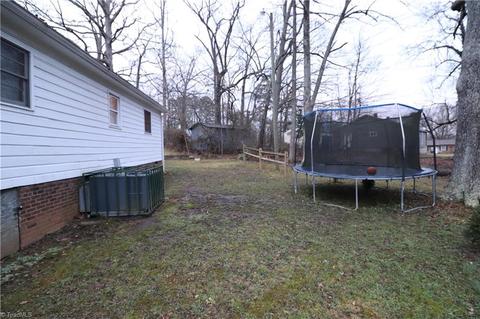 304 Beach St, High Point, NC 27260 photo 12