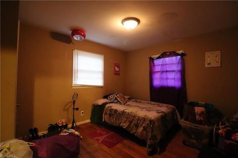 304 Beach St, High Point, NC 27260 photo 6