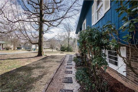 202 Pine Ridge Trl, Pinnacle, NC 27043 photo 7
