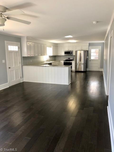 159 Vance St, Dobson, NC 27017 photo 7
