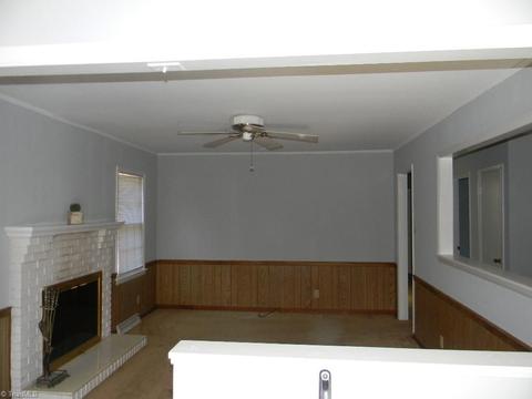 3105 N Centennial St, High Point, NC 27265 photo 2