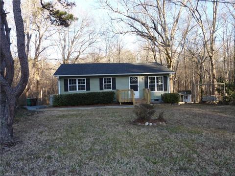 5515 Kimberly Ln, Trinity, NC 27370 photo 2