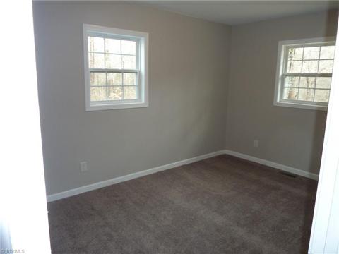 5515 Kimberly Ln, Trinity, NC 27370 photo 10