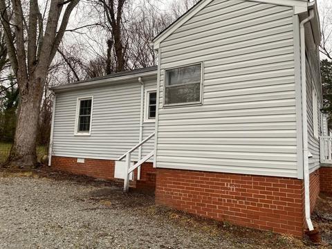 2305 Williams Ave, High Point, NC 27262 photo 3