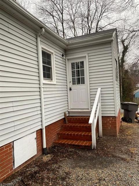 2305 Williams Ave, High Point, NC 27262 photo 4