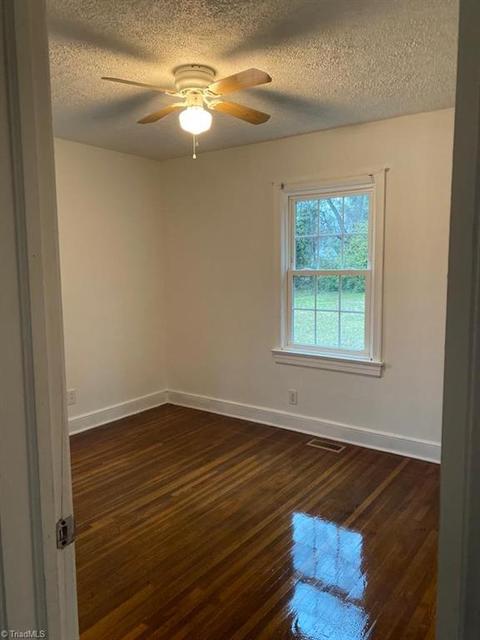2305 Williams Ave, High Point, NC 27262 photo 13
