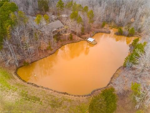 4762 Hearthside Dr, Trinity, NC 27370 photo 3