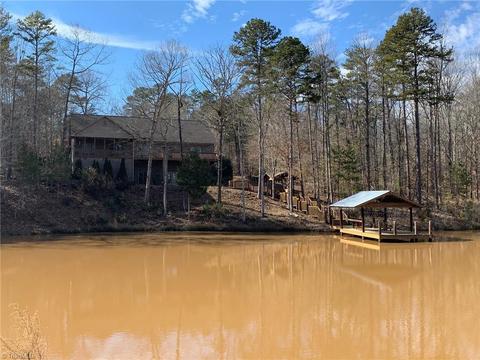 4762 Hearthside Dr, Trinity, NC 27370 photo 1