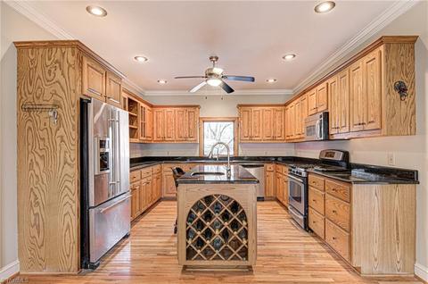 4762 Hearthside Dr, Trinity, NC 27370 photo 10