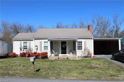 110 Sunset Dr, Randleman, NC 27317 photo 1