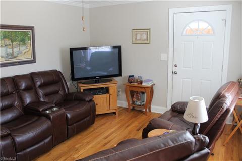110 Sunset Dr, Randleman, NC 27317 photo 9