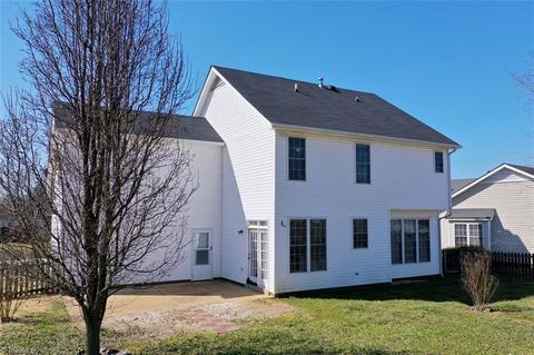 3585 Bent Trace Dr, High Point, NC 27265 photo 8