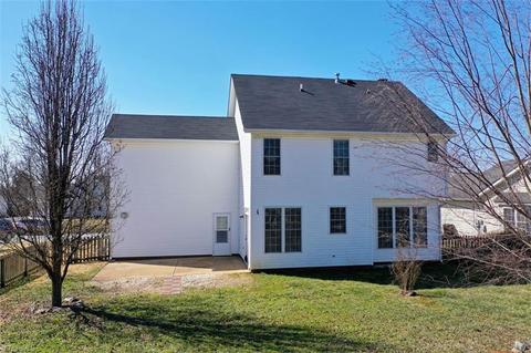 3585 Bent Trace Dr, High Point, NC 27265 photo 9