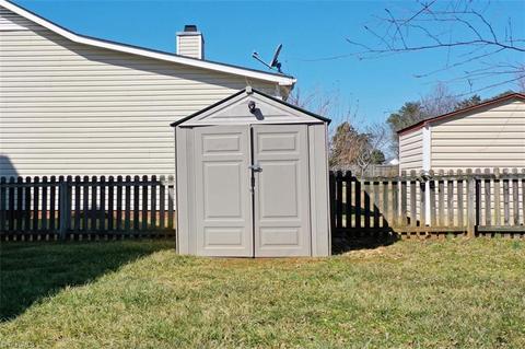 3585 Bent Trace Dr, High Point, NC 27265 photo 14