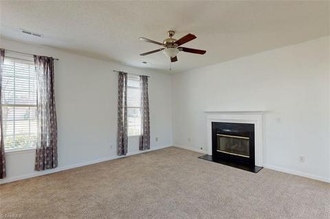 3585 Bent Trace Dr, High Point, NC 27265 photo 18