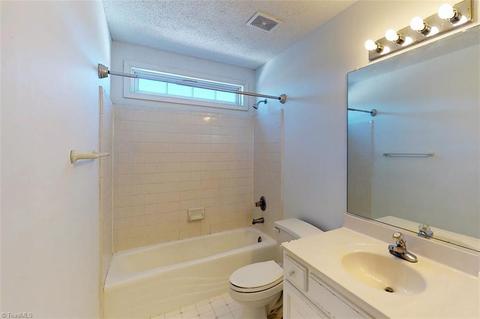 3585 Bent Trace Dr, High Point, NC 27265 photo 47